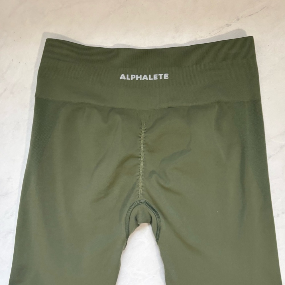 Alphalete Size XXL Olive Green Pull On Leggings Athletic Gym Running Yoga Travel - Picture 4 of 7